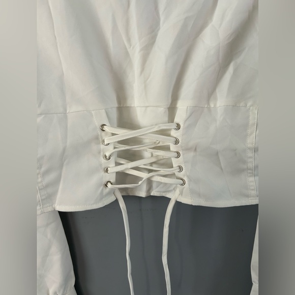 White cropped button up - Picture 5 of 5